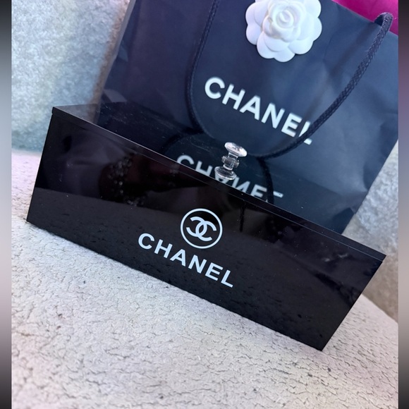 chanel beauty Other - Chanel Black Logo Jewelry/Makeup Organizer